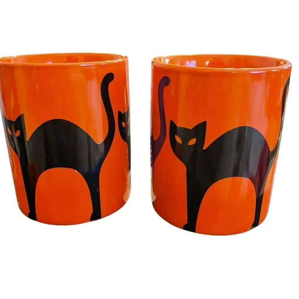 2 BLACK CAT COFFEE MUGS‎
